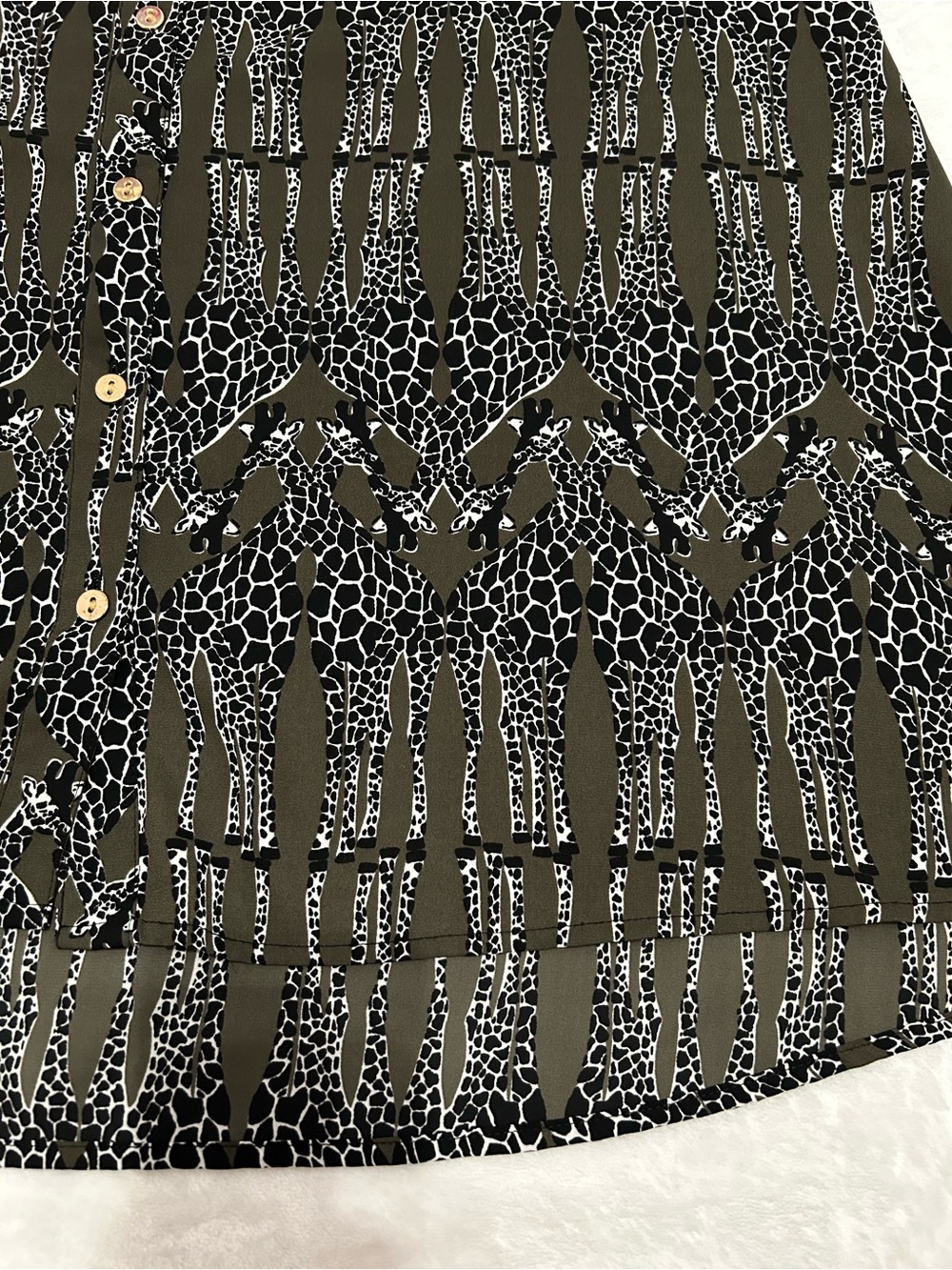 Alfani Giraffe Print Blouse Size 14 - Picture 5 of 8